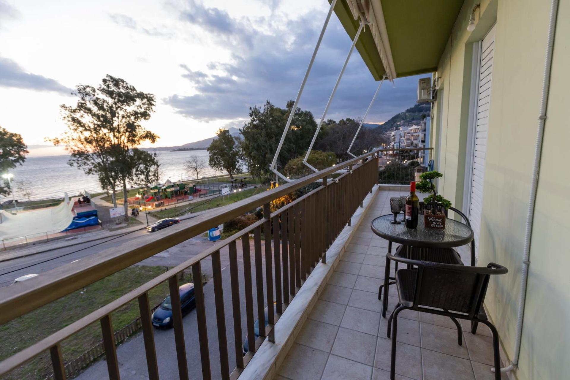 Vicky'S View House Apartamento Nafpaktos Exterior foto